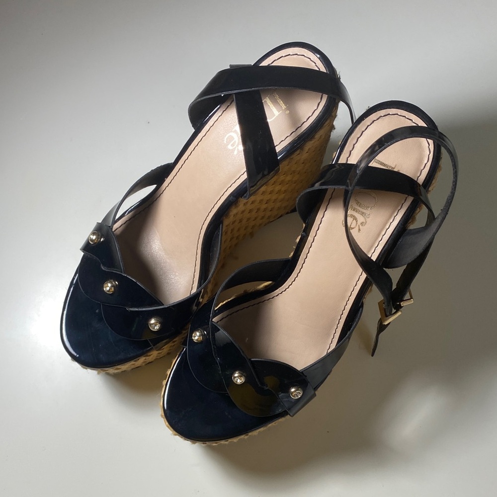 Elegant Black Wedge Sandals